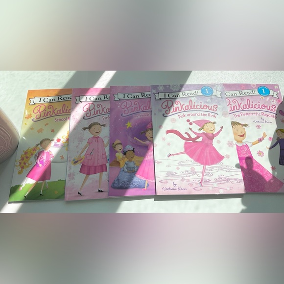 Pinkalicious Book Pack - Picture 2 of 3